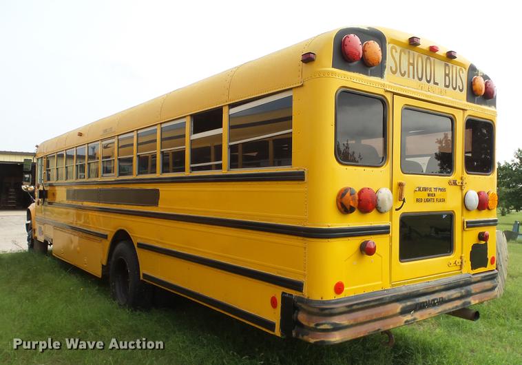 image for item ER9631 1999 International 3800 school bus