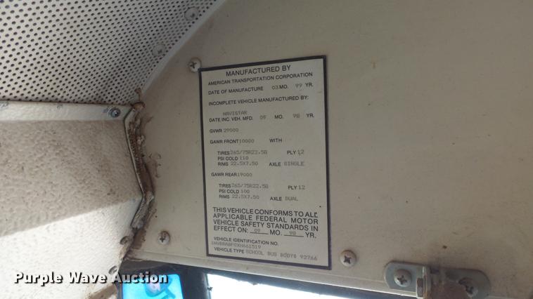 image for item ER9631 1999 International 3800 school bus