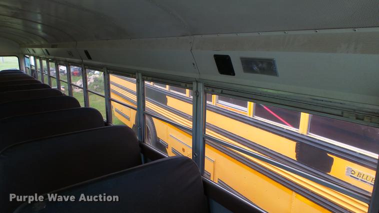 image for item ER9631 1999 International 3800 school bus