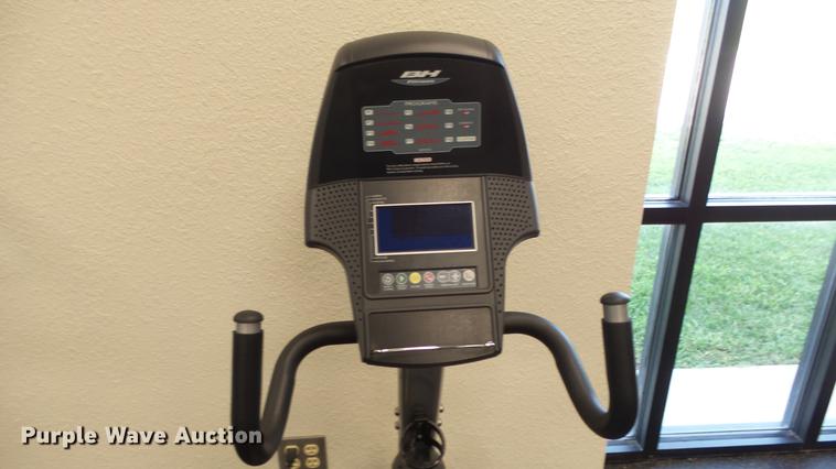 image for item ER9668 BH Fitness R8 exercise bike