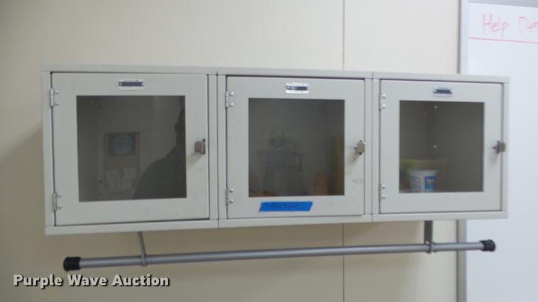 image for item ER9676 (2) steel lockers