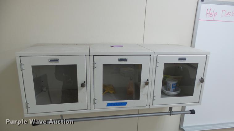 image for item ER9676 (2) steel lockers