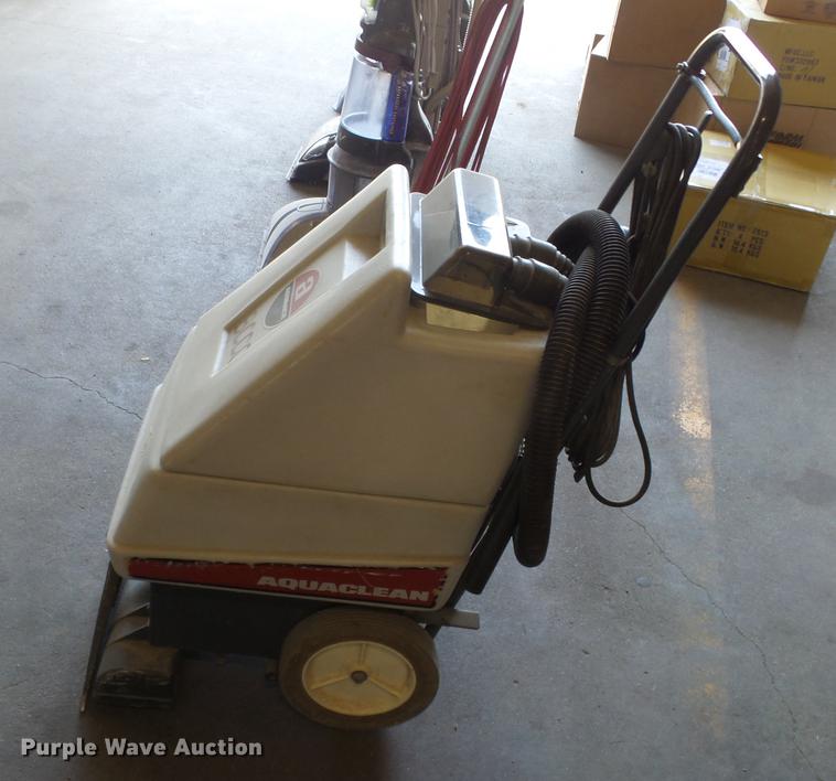 image for item ER9678 (8) floor machines