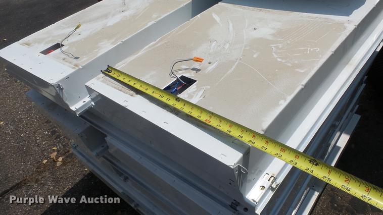 image for item ER9689 Approximately 36 light fixtures