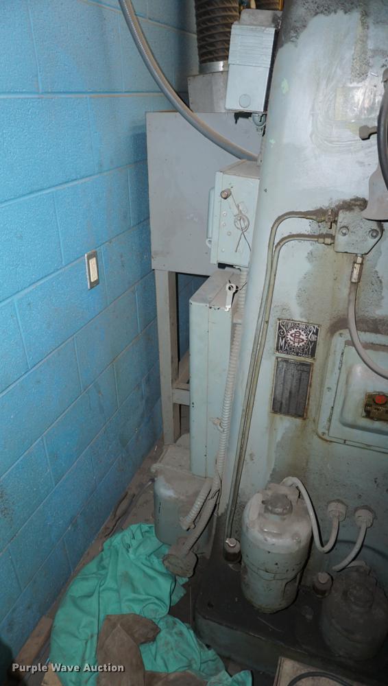 image for item ES9931 Milwaukee D milling machine