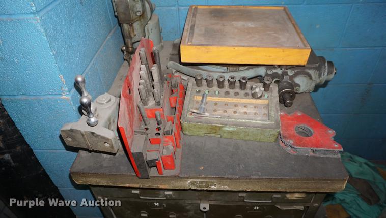 image for item ES9931 Milwaukee D milling machine