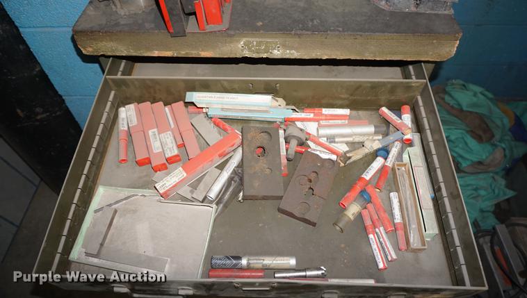 image for item ES9931 Milwaukee D milling machine