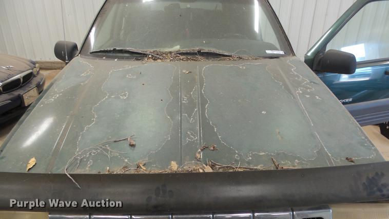 image for item ET9407 1996 Jeep Grand Cherokee SUV