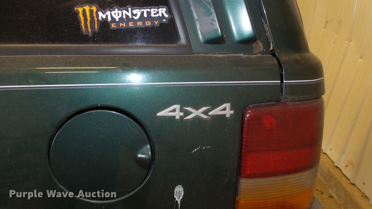 image for item ET9407 1996 Jeep Grand Cherokee SUV