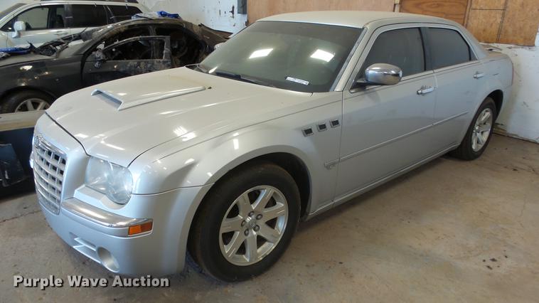 image for item ET9408 2005 Chrysler 300 C