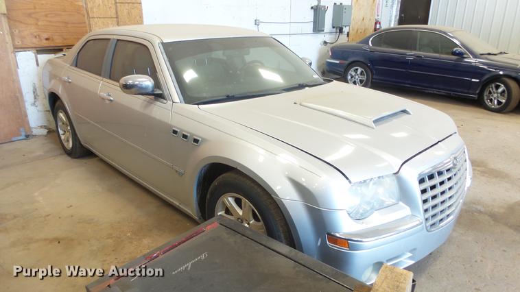 image for item ET9408 2005 Chrysler 300 C