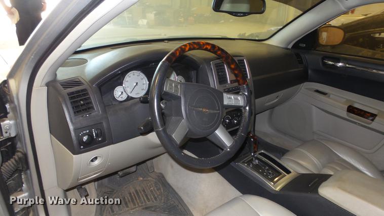 image for item ET9408 2005 Chrysler 300 C