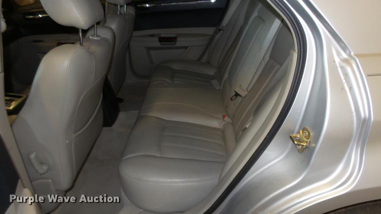 image for item ET9408 2005 Chrysler 300 C