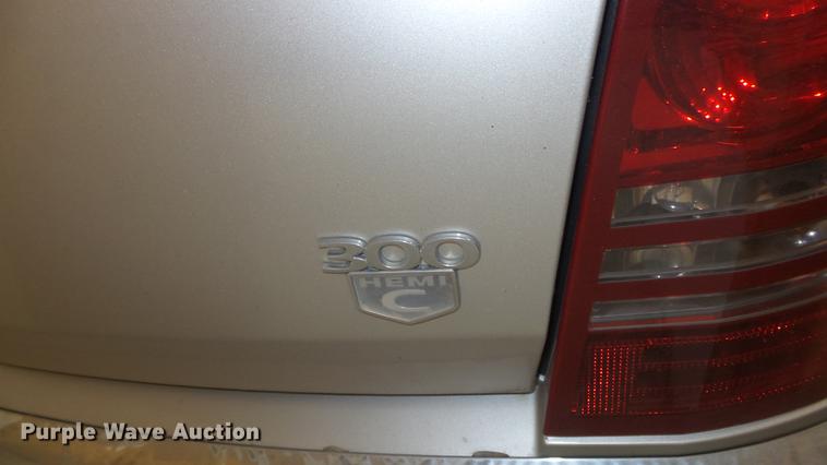 image for item ET9408 2005 Chrysler 300 C