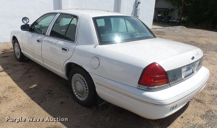 image for item ET9409 1998 Ford Crown Victoria Police Interceptor
