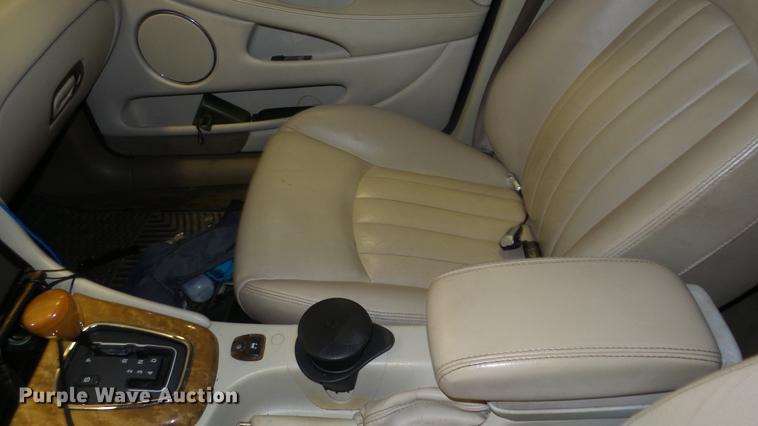 image for item ET9410 2002 Jaguar X-Type