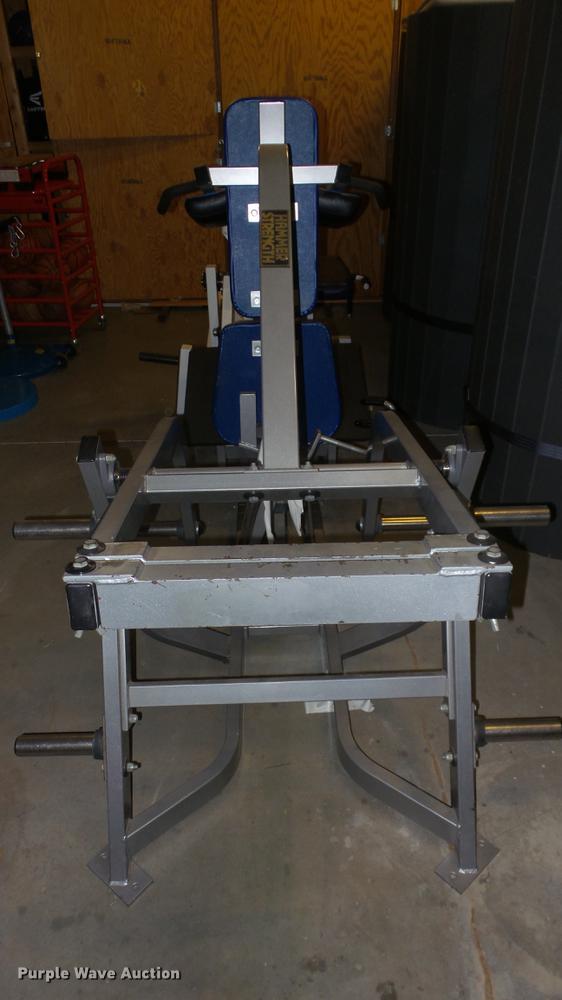 image for item ET9414 Hammer Strength V-squat machine