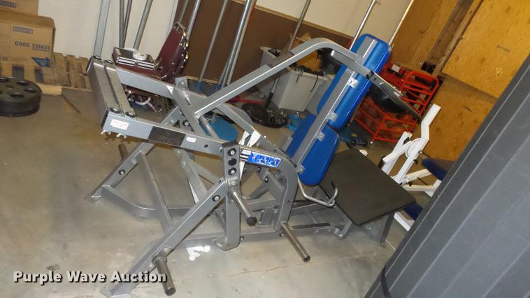 image for item ET9414 Hammer Strength V-squat machine