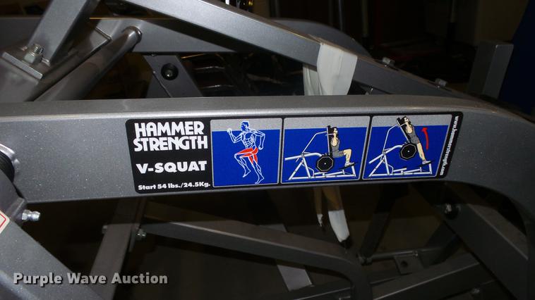 image for item ET9414 Hammer Strength V-squat machine
