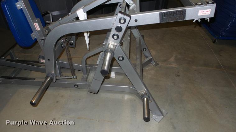 image for item ET9414 Hammer Strength V-squat machine