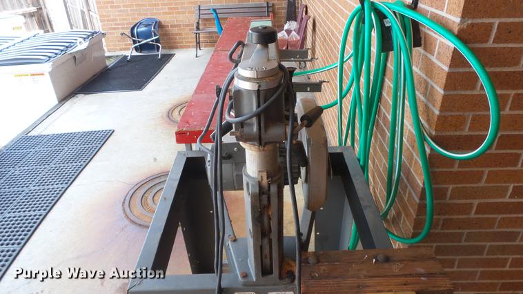 image for item ET9443 Dewalt 790 saw