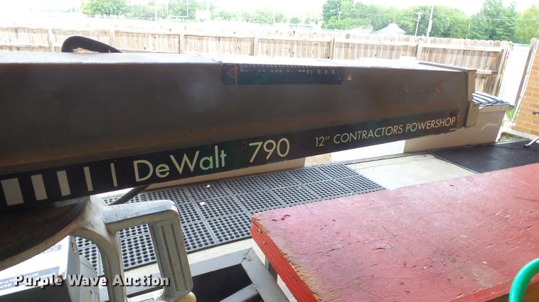 image for item ET9443 Dewalt 790 saw