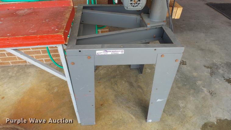 image for item ET9443 Dewalt 790 saw