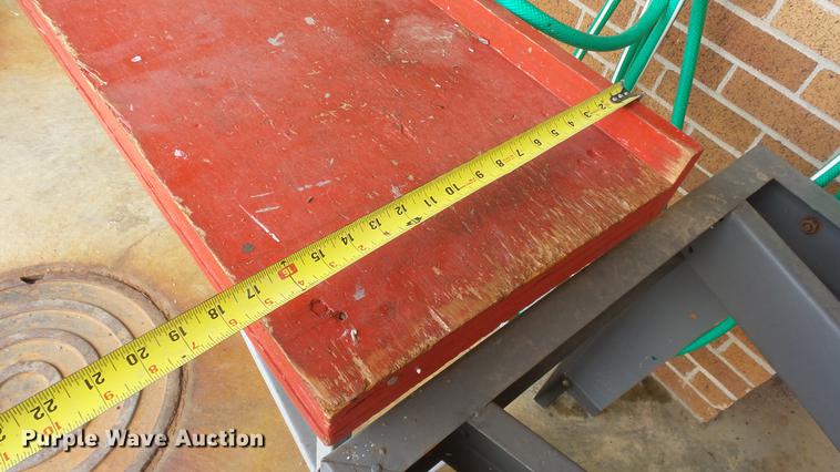 image for item ET9443 Dewalt 790 saw