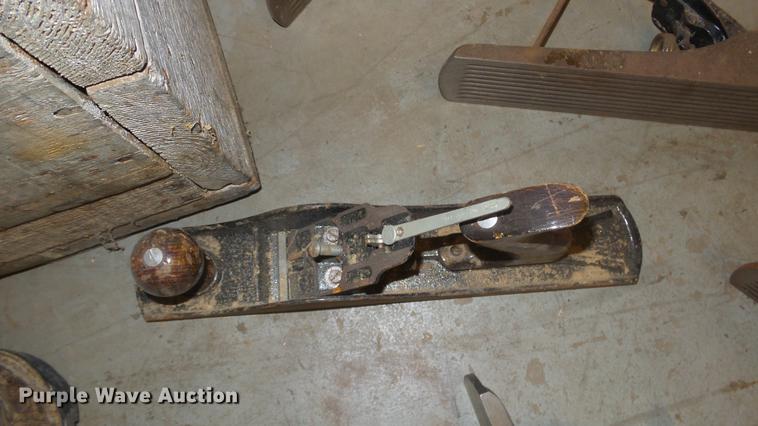 image for item ET9446 Approximately 20 sanding planes