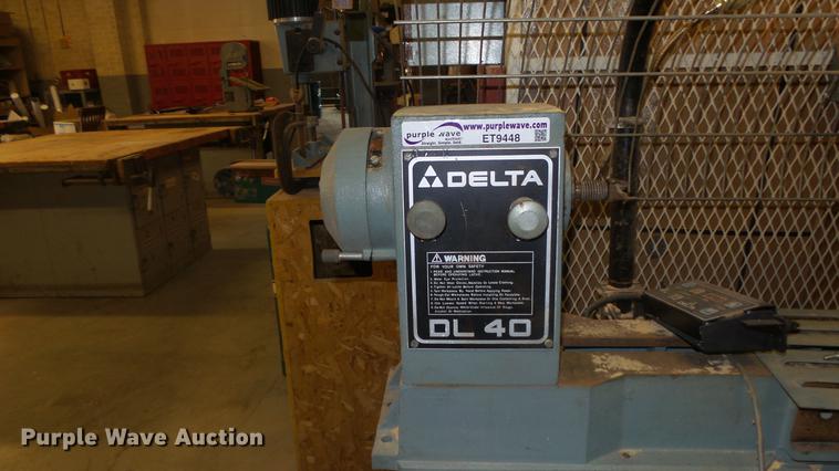 image for item ET9448 Delta DL40 lathe