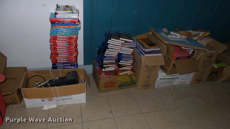 image for item ET9449 Educational textbooks