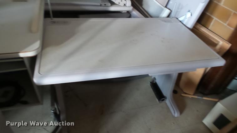 image for item ET9450 (13) plastic computer desks