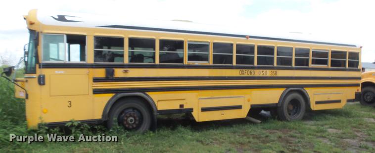 image for item ET9453 2000 Blue Bird TC2000 school bus
