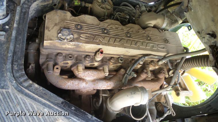 image for item ET9453 2000 Blue Bird TC2000 school bus