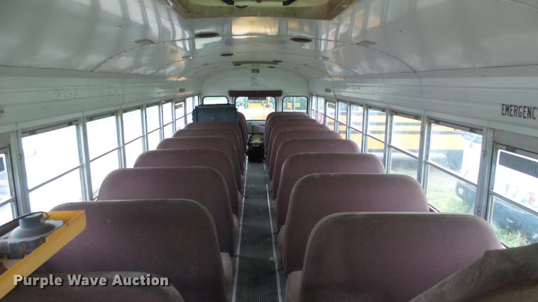 image for item ET9453 2000 Blue Bird TC2000 school bus