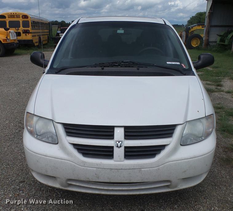 image for item ET9454 2007 Dodge Grand Caravan van