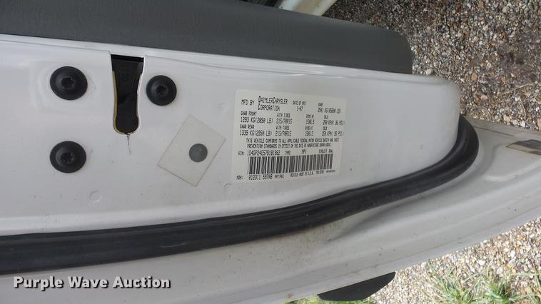 image for item ET9454 2007 Dodge Grand Caravan van