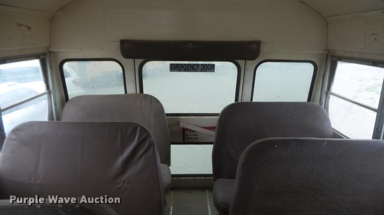 image for item ET9455 1996 Blue Bird TC2000 school bus