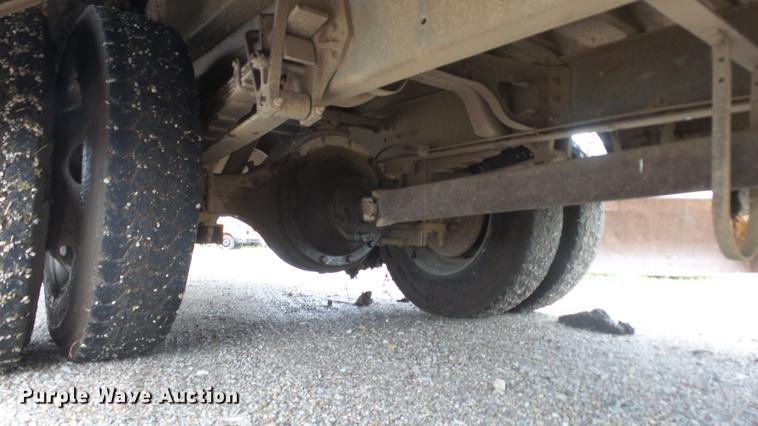 image for item ET9455 1996 Blue Bird TC2000 school bus