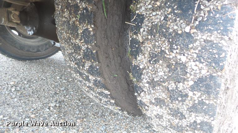 image for item ET9455 1996 Blue Bird TC2000 school bus