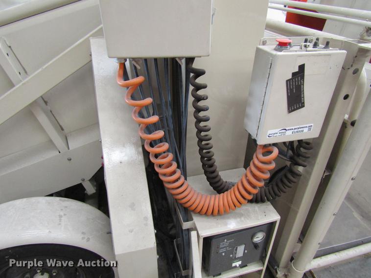 image for item EU9508 Brownie Just Mobility Series One wheelchair lift