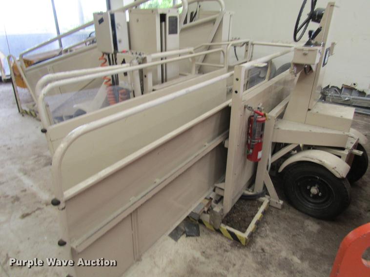 image for item EU9508 Brownie Just Mobility Series One wheelchair lift