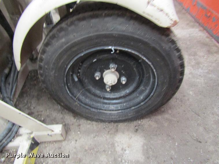 image for item EU9508 Brownie Just Mobility Series One wheelchair lift