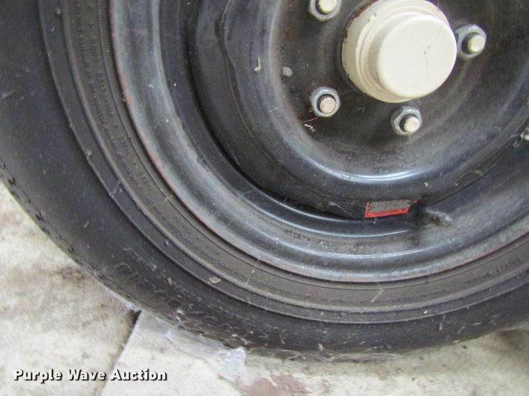 image for item EU9508 Brownie Just Mobility Series One wheelchair lift