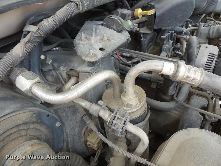 image for item EV9213 2000 Ford F250 pickup truck