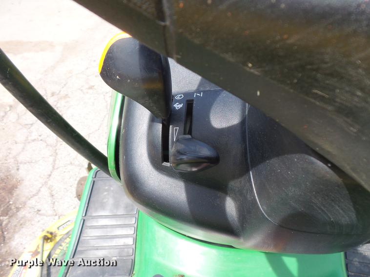 image for item EV9214 John Deere LX279 lawn mower