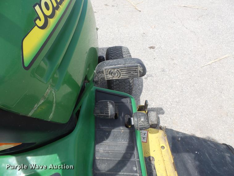 image for item EV9214 John Deere LX279 lawn mower