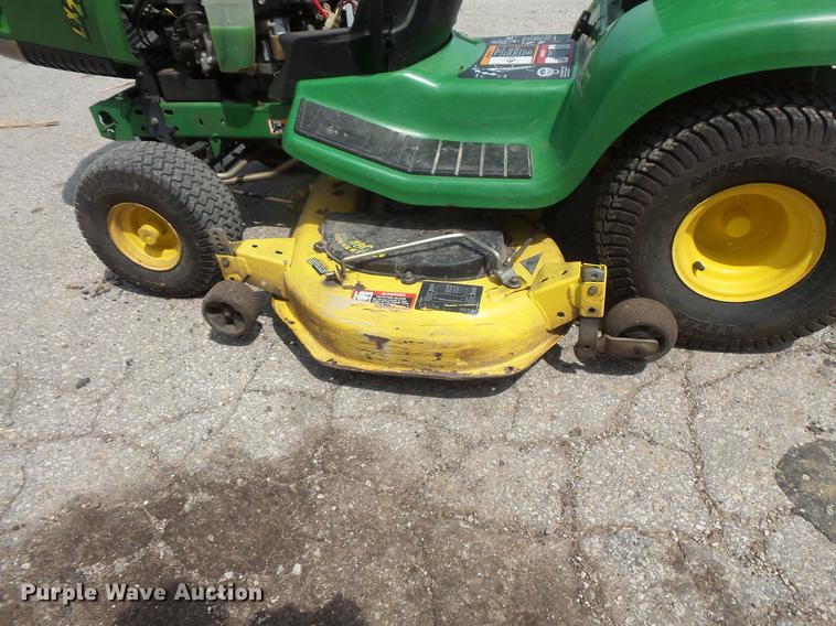 image for item EV9214 John Deere LX279 lawn mower