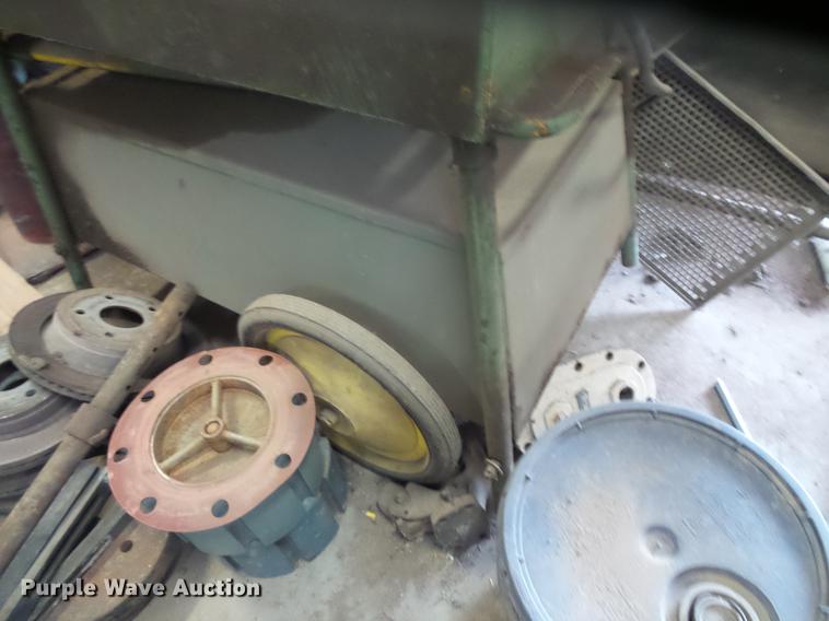 image for item EV9231 Tools