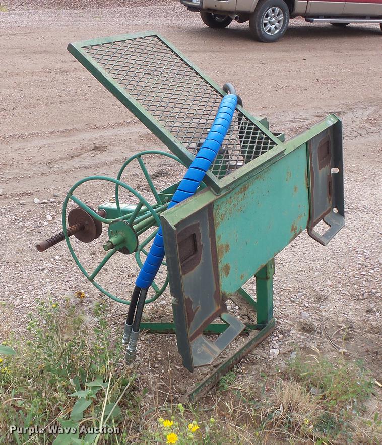 image for item EV9233 Skid steer wire roller